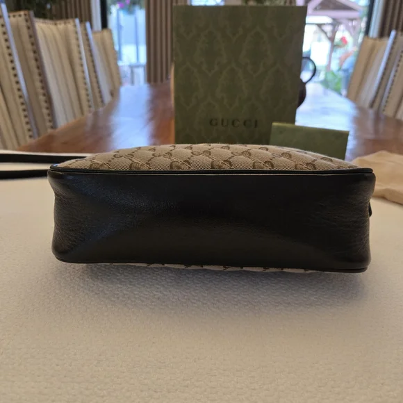 Gucci Marmont Beige and Black Crossbody Bag with Gold Logo - Picture 8 of 14